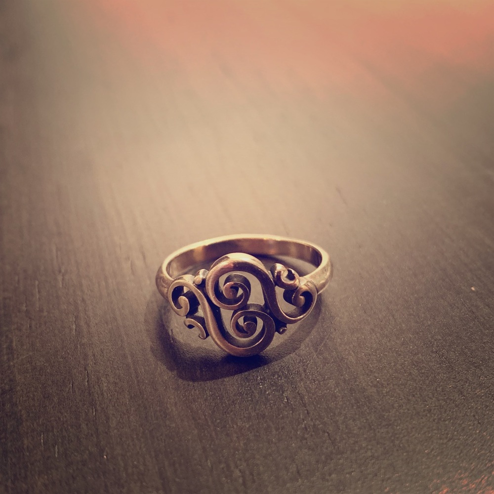 James Avery Spanish Swirl Ring